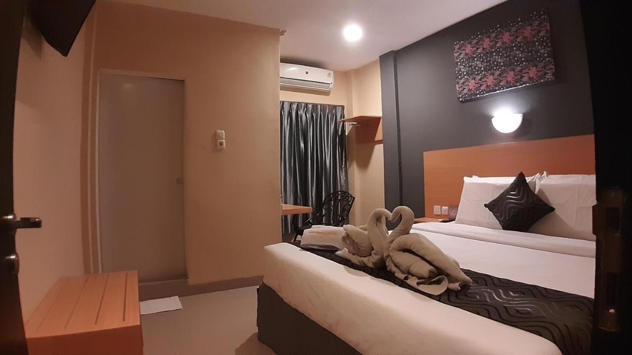 新珍塔拉酒店 棉兰 外观 照片