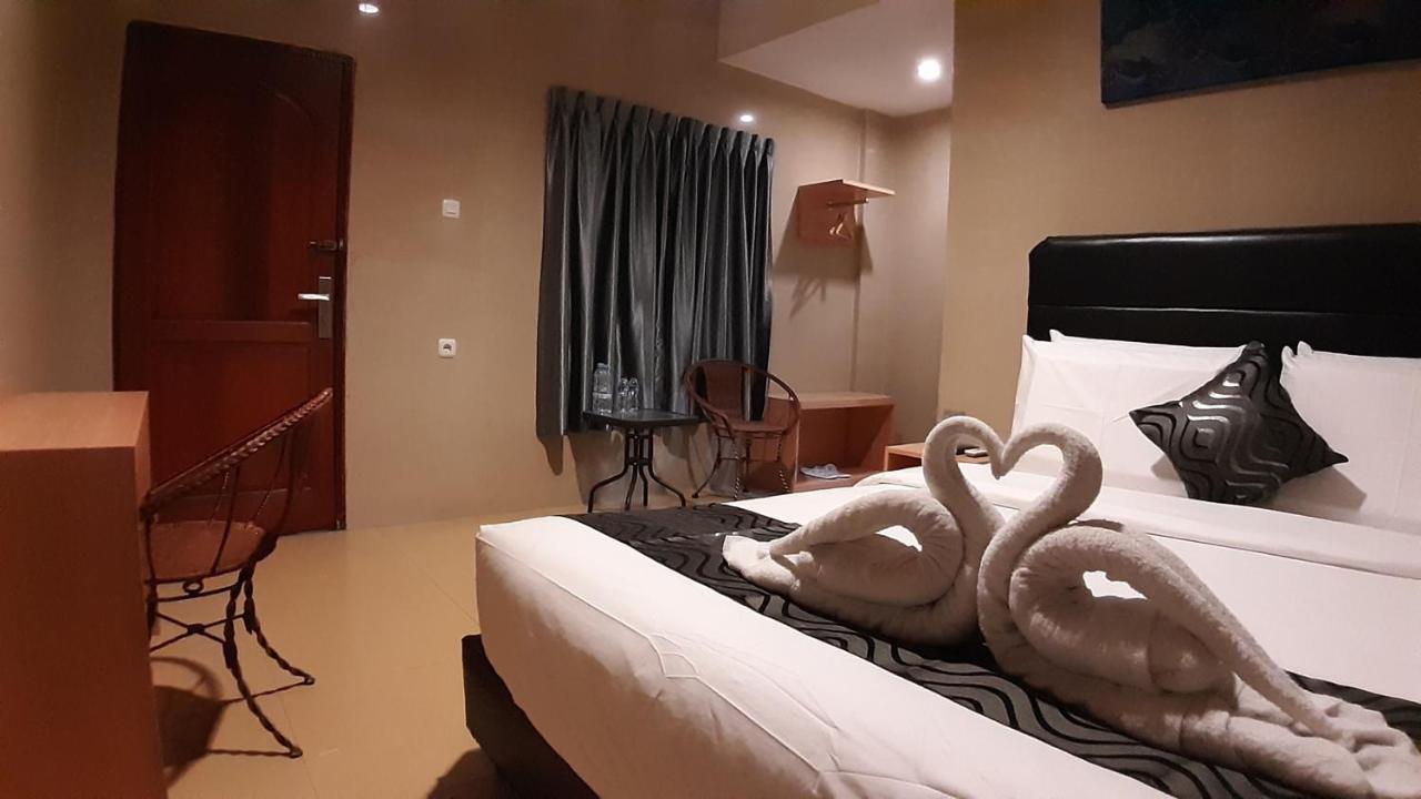 新珍塔拉酒店 棉兰 外观 照片